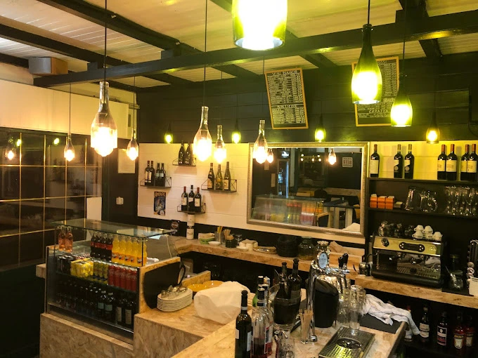 Osteria 0.75 Marghera - Venezia - Vista banco vetrina