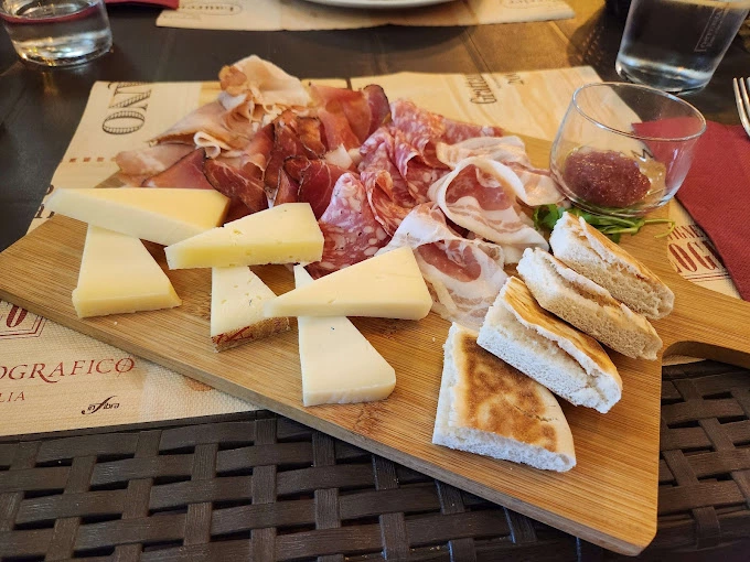 Osteria 0.75 Marghera - Venezia - Tagliere salumi e formaggi